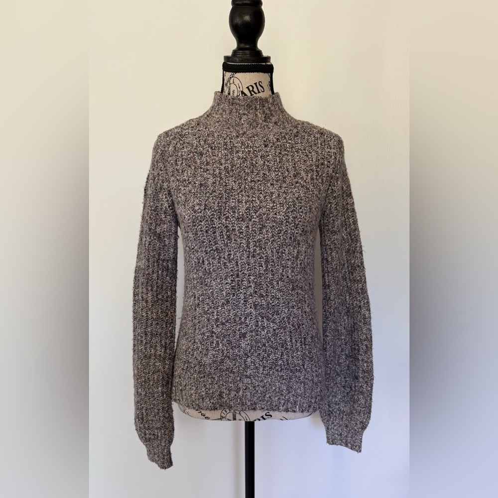 Marled Reunited Clothing Sweater size x-small funnel neck